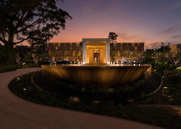 Pet Friendly hotel: Raffles Sentosa Singapore